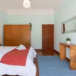 Host Wise - Classy Amazing Flats *
