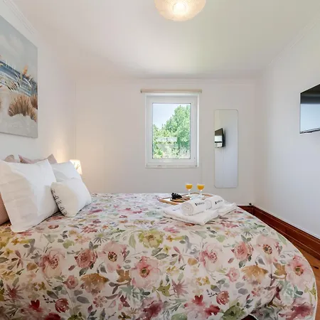 Host Wise - Classy Amazing Flats Apartment Porto