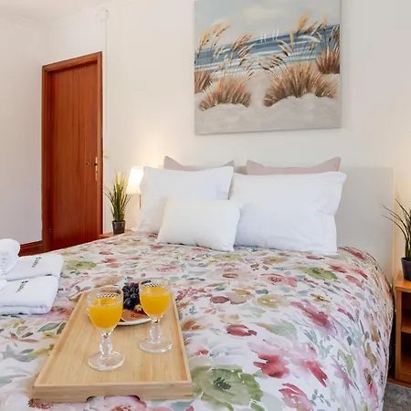 Host Wise - Classy Amazing Flats Apartment *