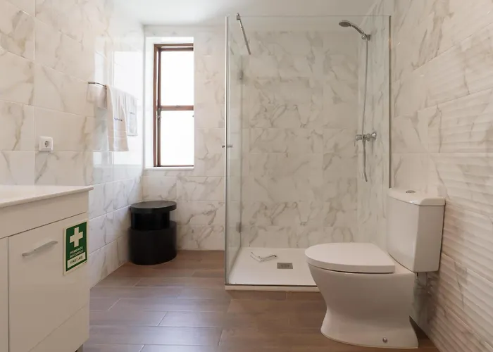 Apartment Host Wise - Classy Amazing Flats