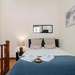 Host Wise - Classy Amazing Flats * Oporto