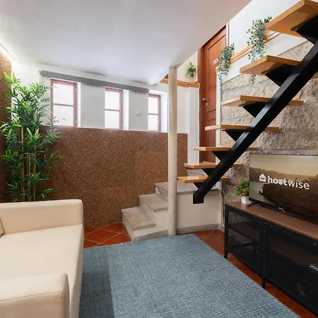Апартаменты Host Wise - Classy Amazing Flats Порту