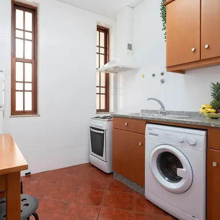 Host Wise - Classy Amazing Flats Апартаменты Порту