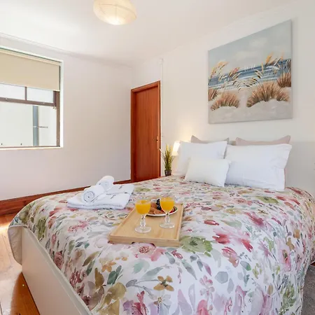 Host Wise - Classy Amazing Flats *